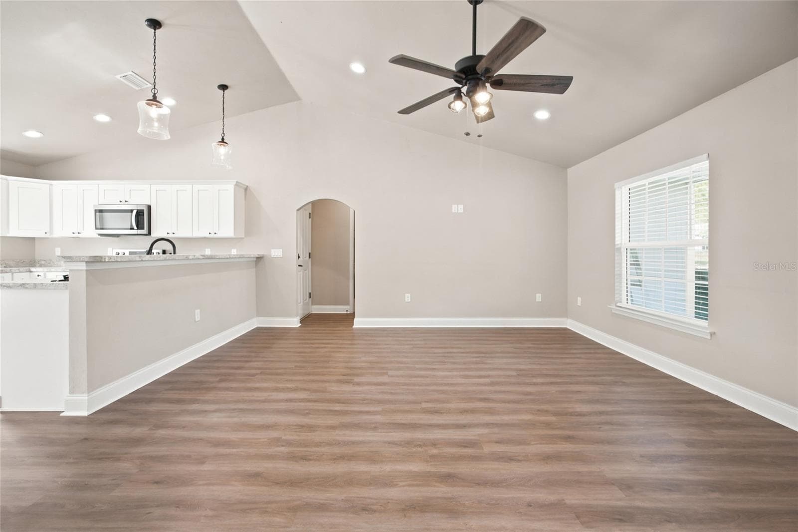 Single Family Residence at 831 NE 150TH AVE, WILLISTON, photo 5 of 39
