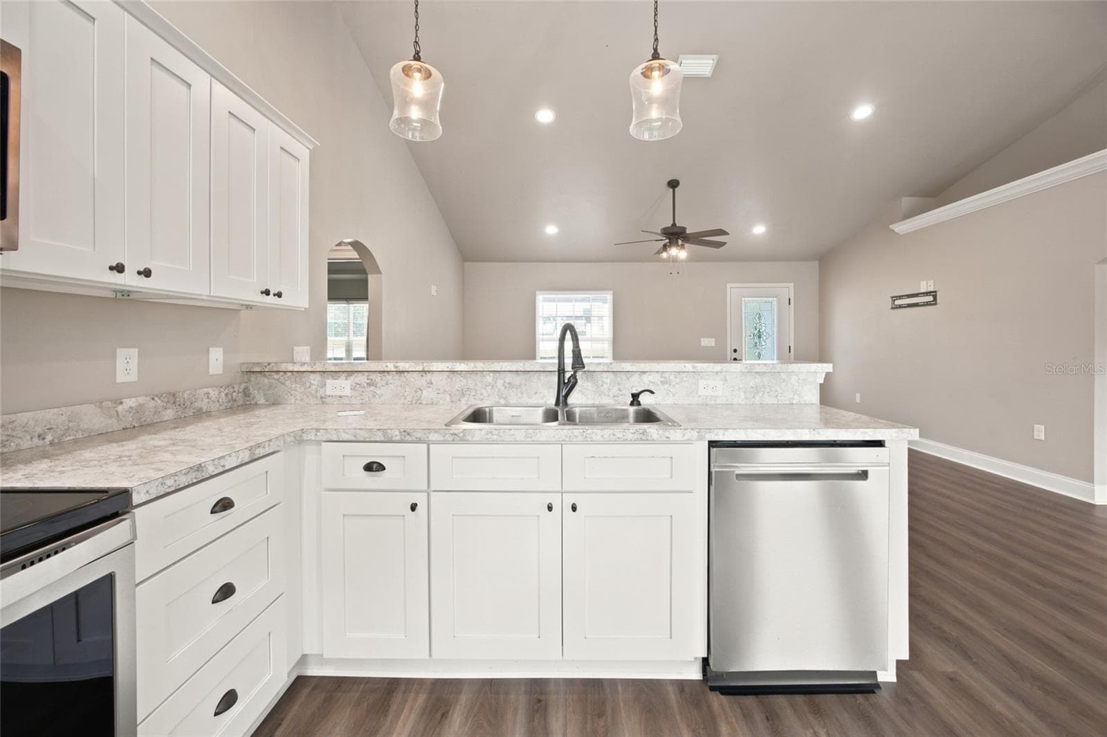 Single Family Residence at 831 NE 150TH AVE, WILLISTON, photo 11 of 39