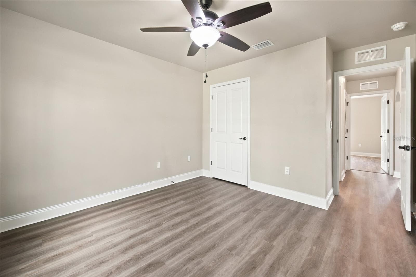 Single Family Residence at 831 NE 150TH AVE, WILLISTON, photo 21 of 39