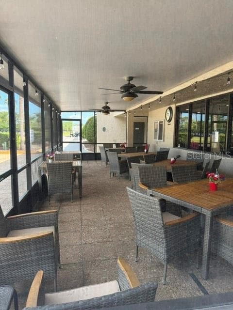 Outdoor screened seating! - 3444 TROPHY BLVD, NEW PORT RICHEY