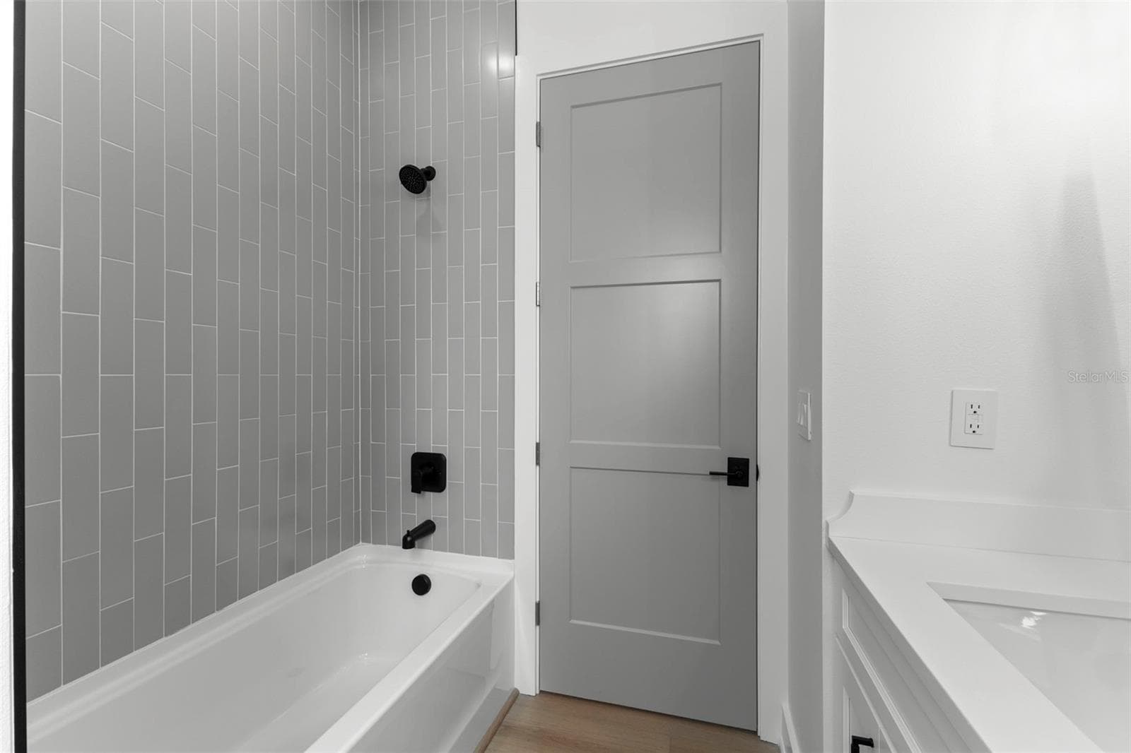 Single Family Residence at 3534 OVERLOOK DR NE, ST PETERSBURG, photo 25 of 46