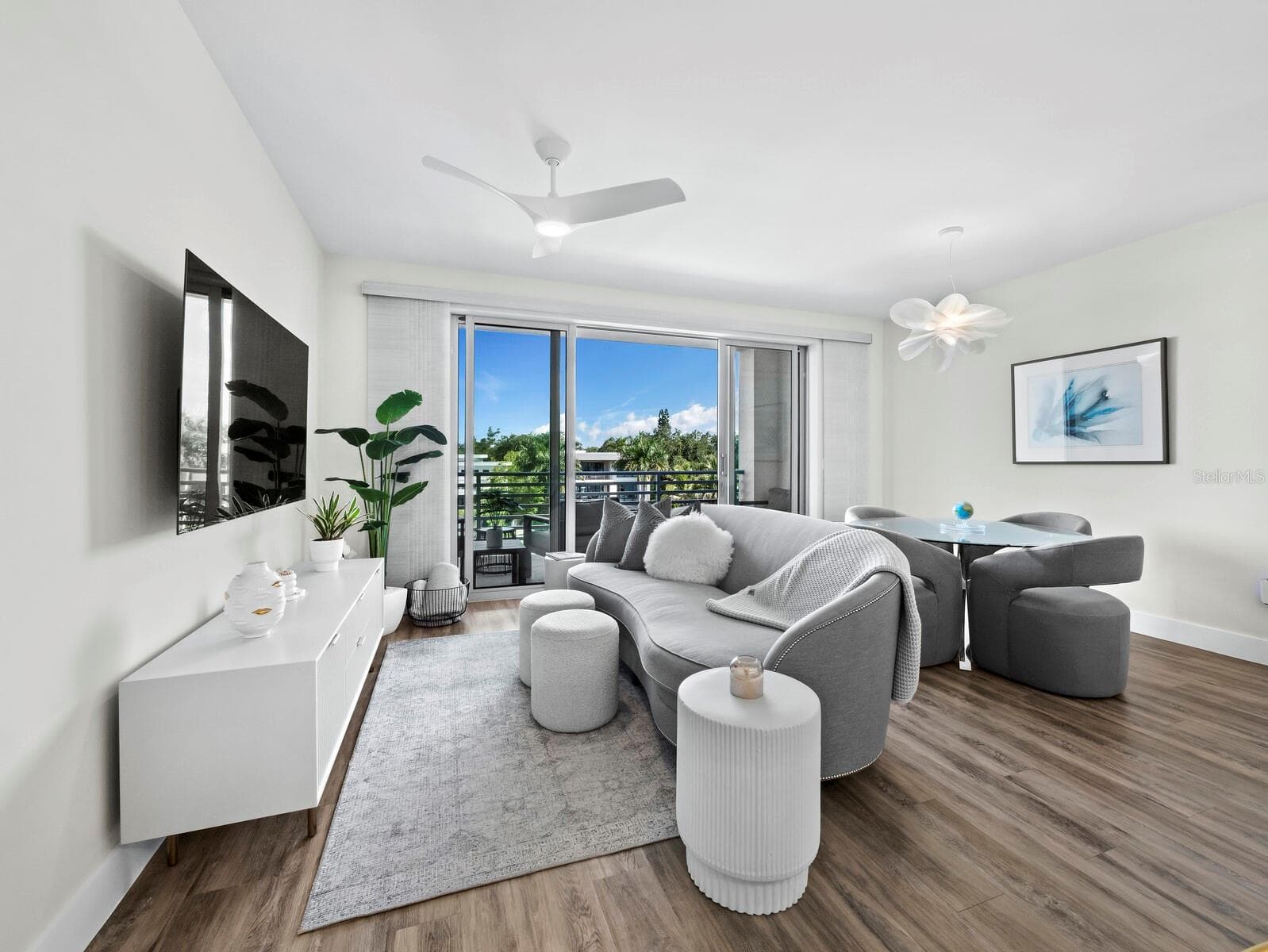 Perfect vacation homeor permanent residence - 1709 N TAMIAMI TRL #418, SARASOTA