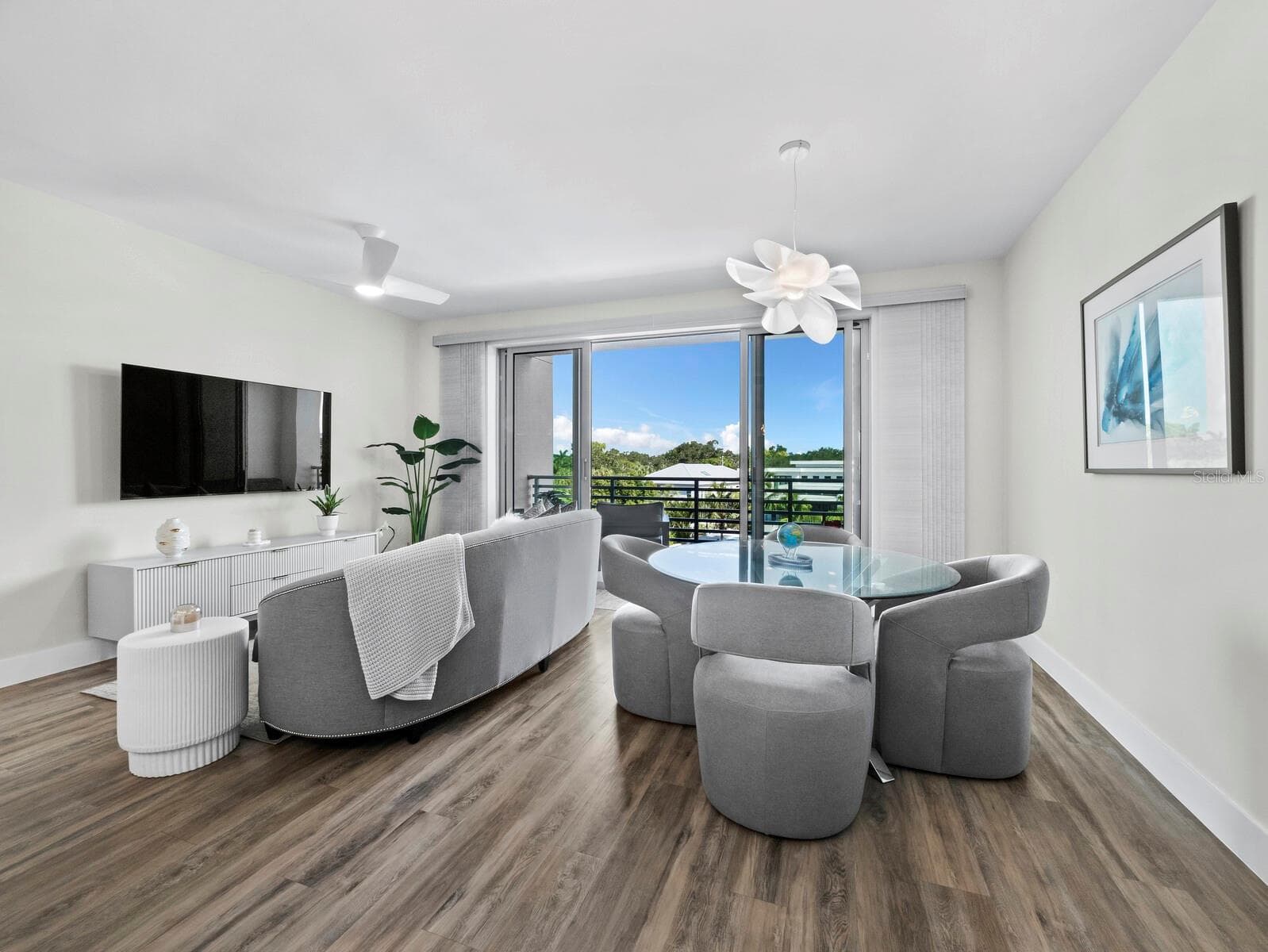 9 foot ceilings - 1709 N TAMIAMI TRL #418, SARASOTA