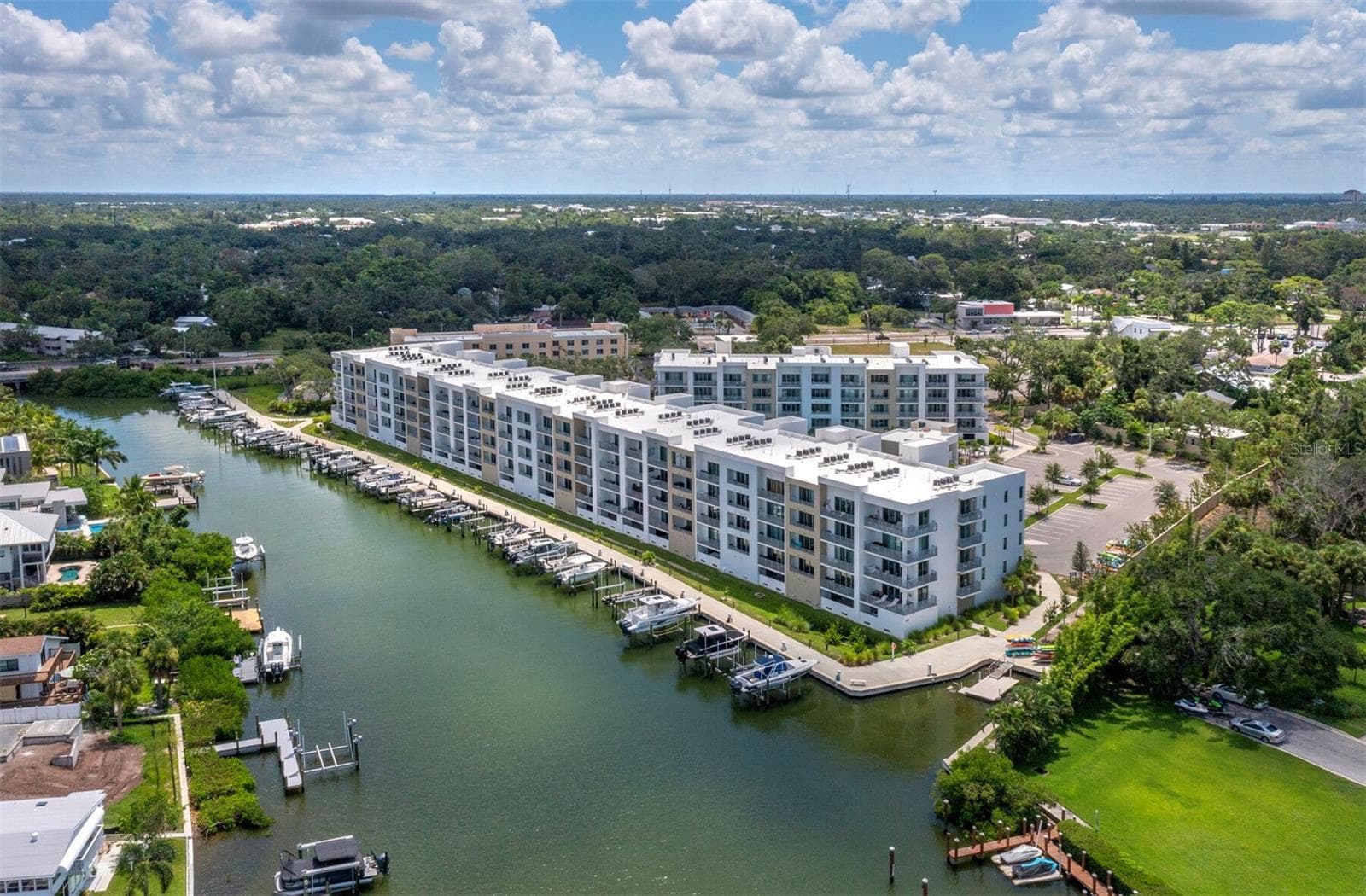 Whitaker Bayou - 1709 N TAMIAMI TRL #418, SARASOTA