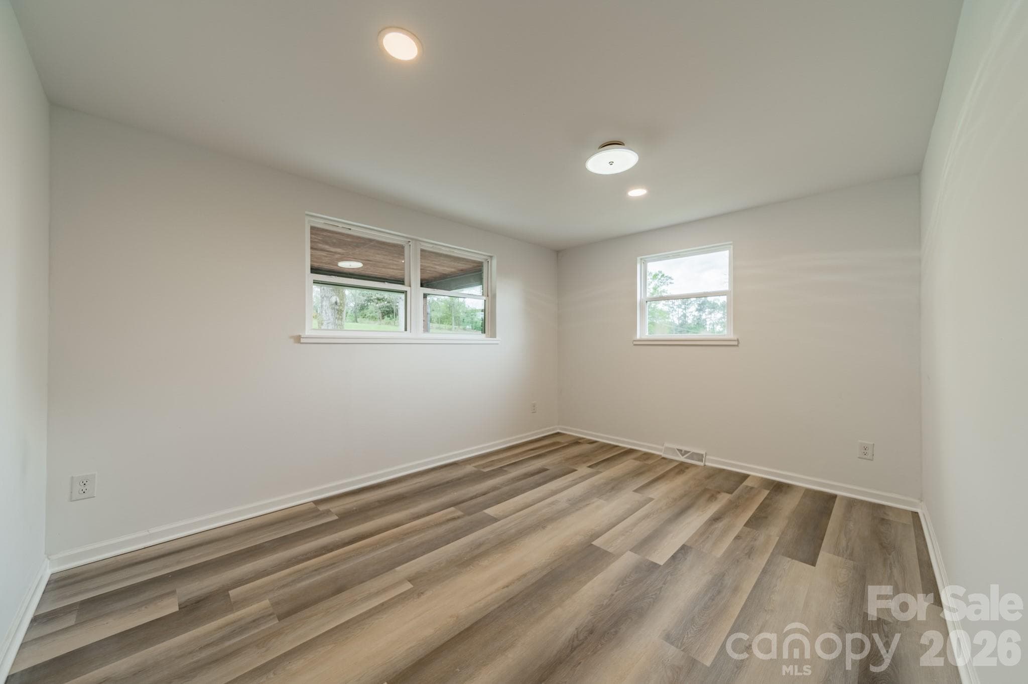 Bedroom 2 - Newton