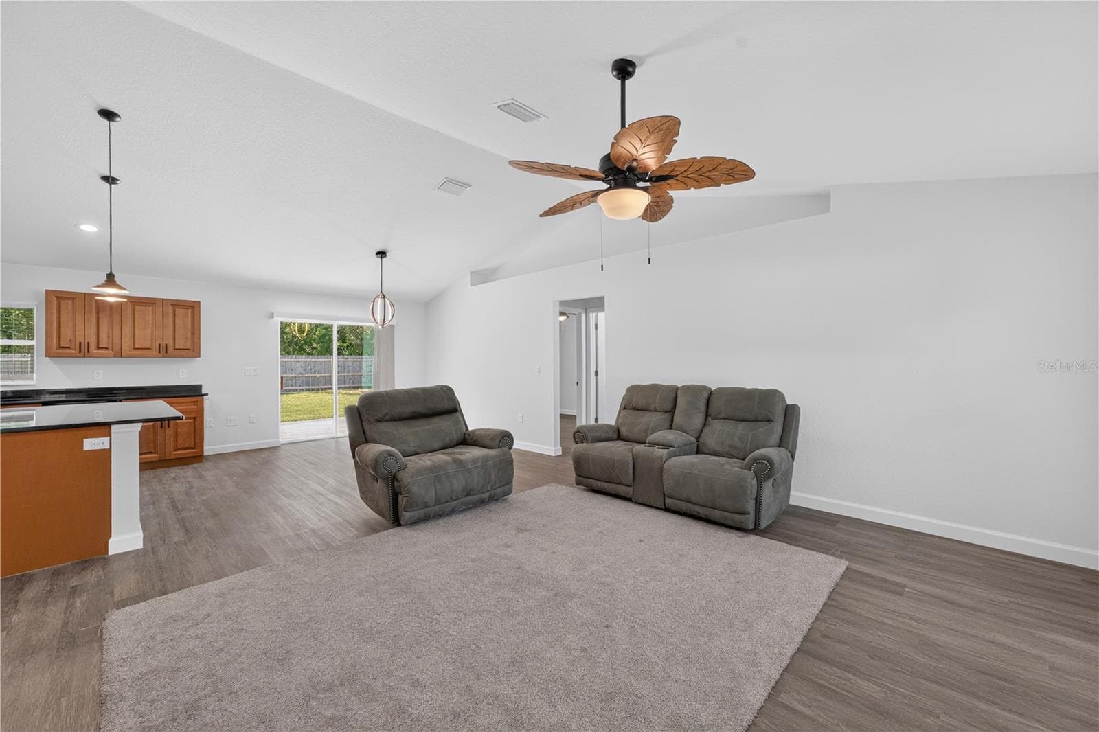 Single Family Residence at 138 FISHER RUN, OCKLAWAHA, photo 3 of 32