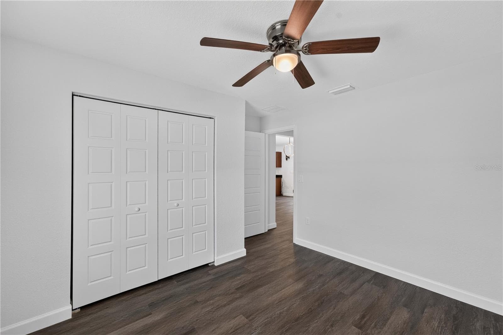 Single Family Residence at 138 FISHER RUN, OCKLAWAHA, photo 16 of 32