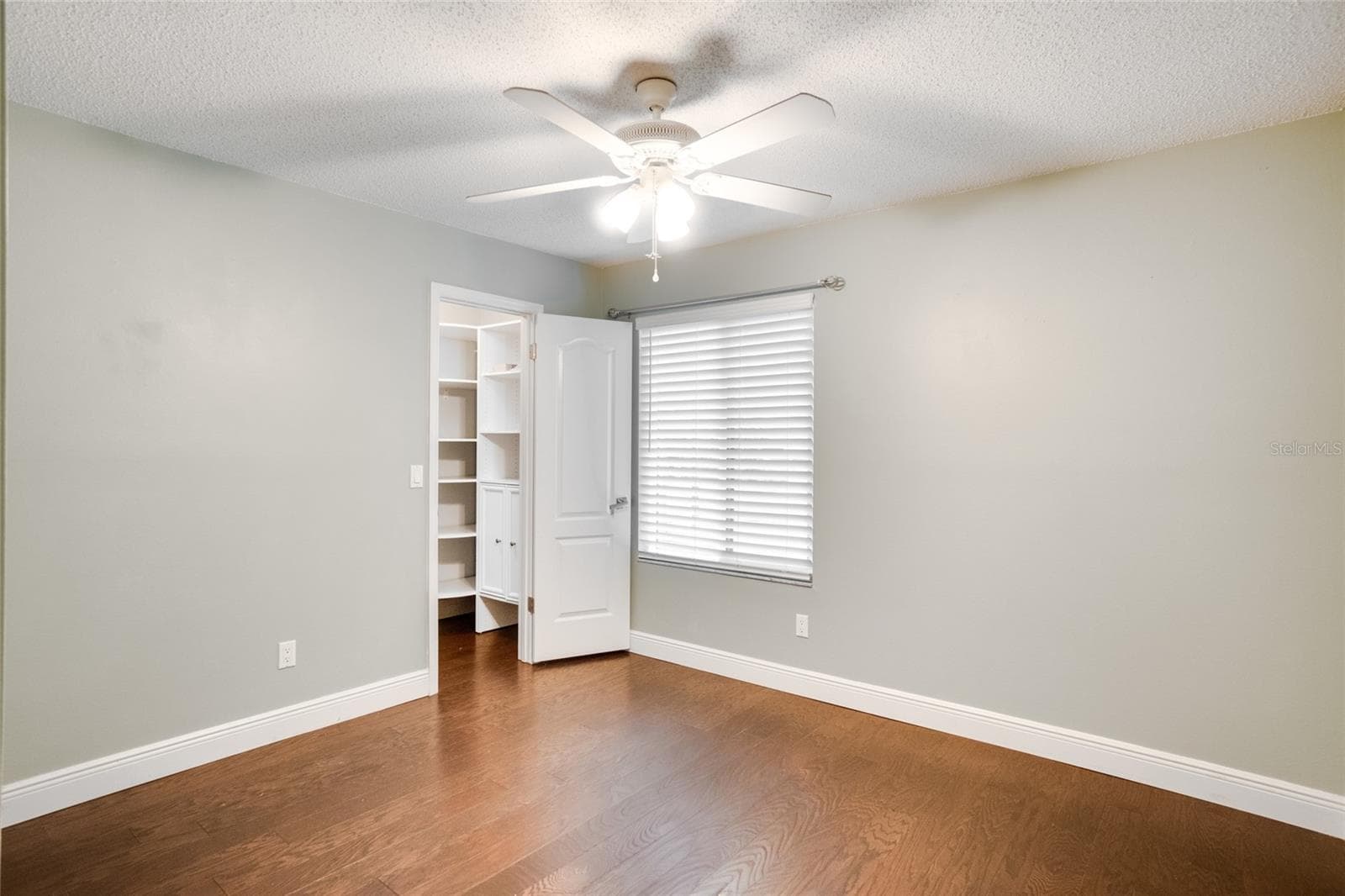 Townhouse at 419 NEWTON PL, LONGWOOD, photo 10 of 31