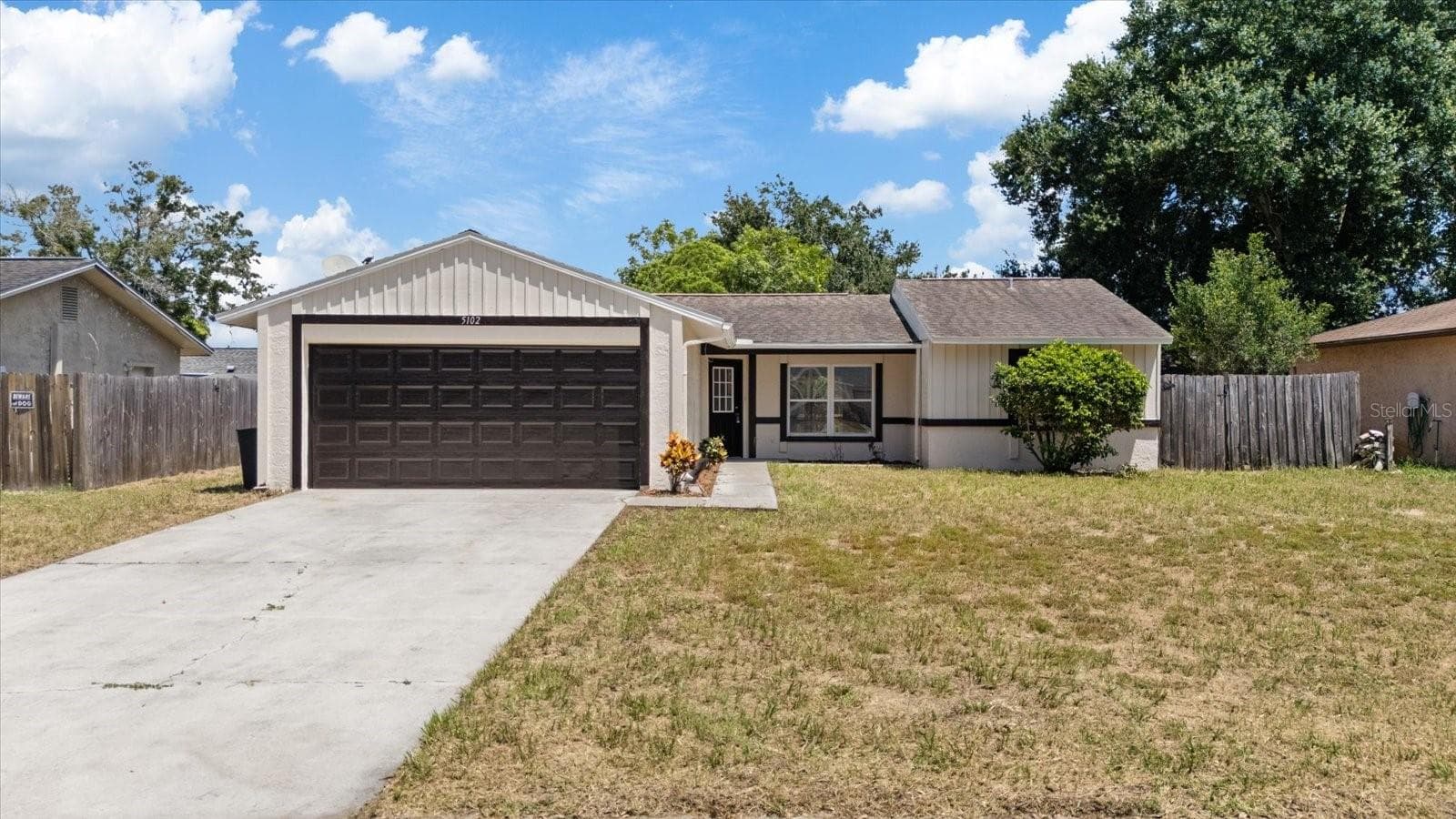 5102 MEADOWLARK LN