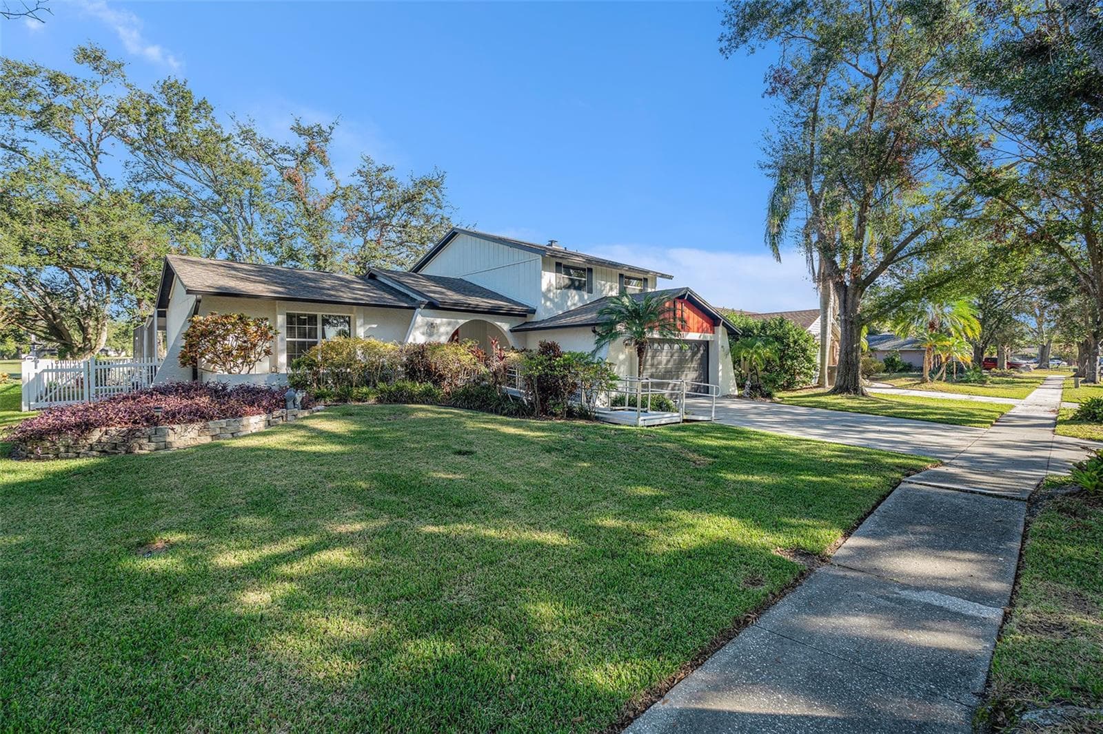 Single Family Residence at 4611 LANDSCAPE DR, TAMPA, photo 40 of 41