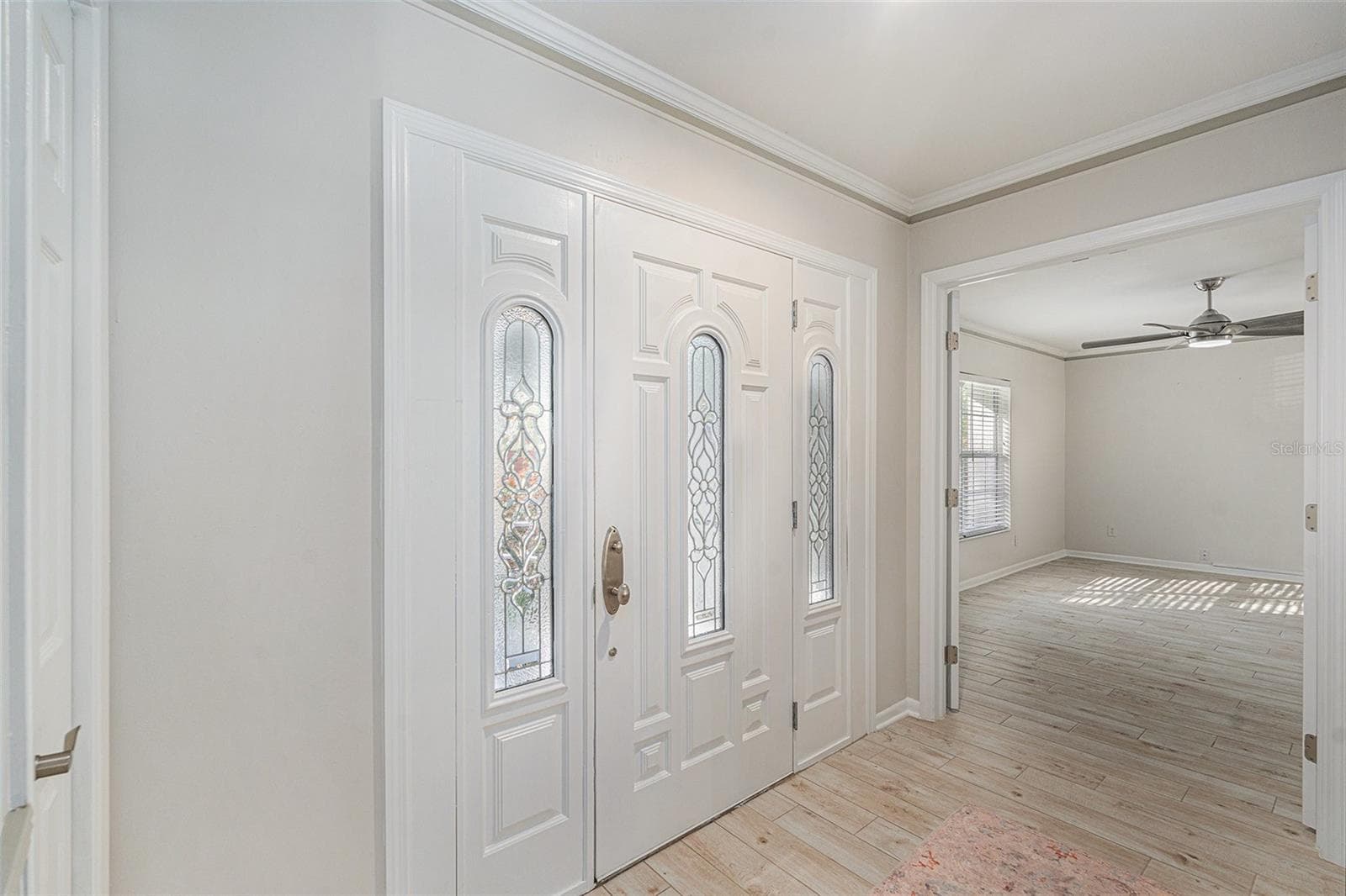 Foyer - 4611 LANDSCAPE DR, TAMPA