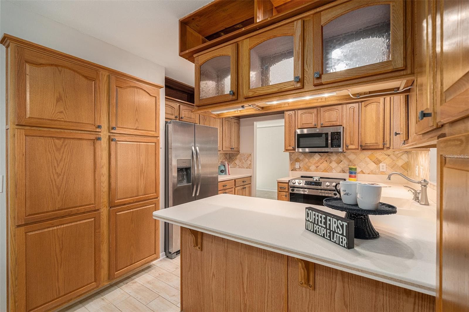 Single Family Residence at 4611 LANDSCAPE DR, TAMPA, photo 13 of 41