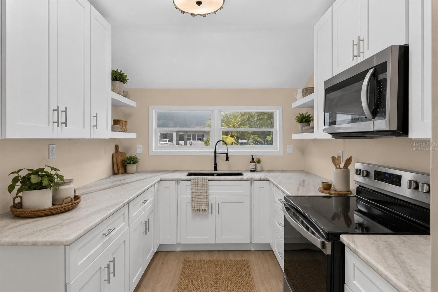 Virtually Staged - 116 S GLENWOOD AVE, ORLANDO