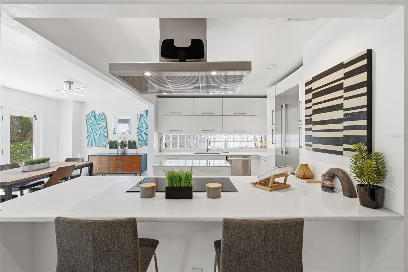 State of the art kitchen - 2701 CHAMBRAY LN, TAMPA