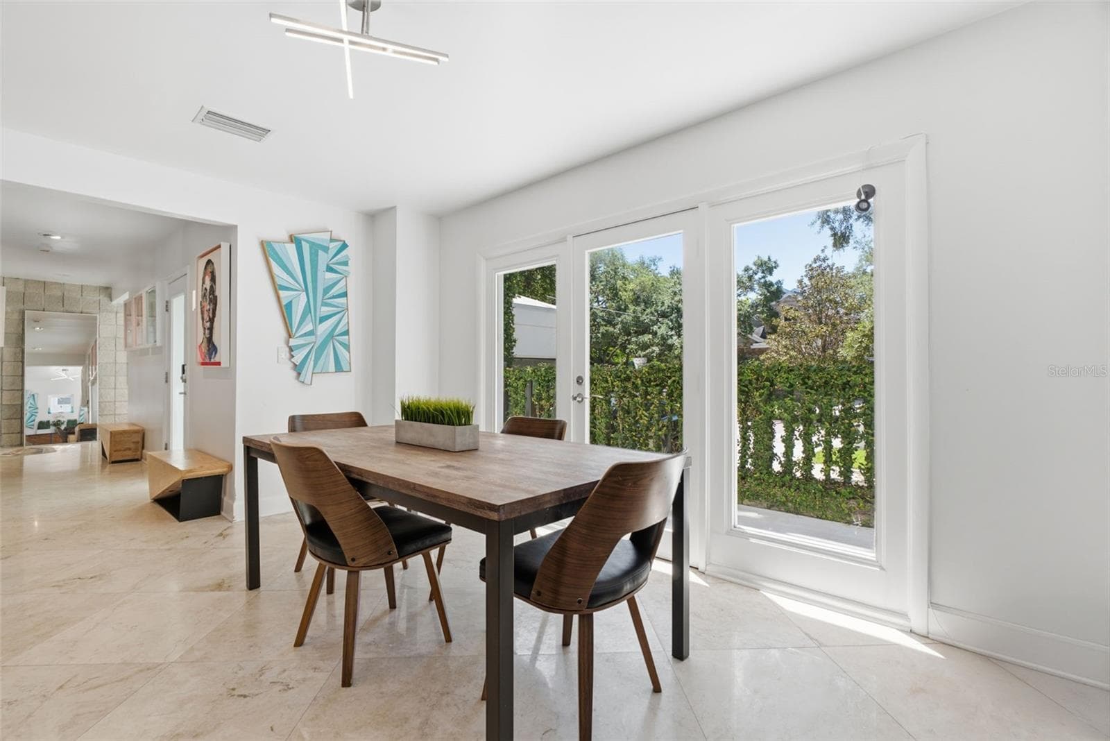 French doors leading to green space porch - 2701 CHAMBRAY LN, TAMPA
