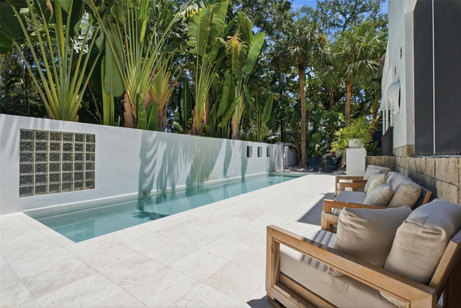 Single Family Residence at 2701 CHAMBRAY LN, TAMPA, photo 23 of 46