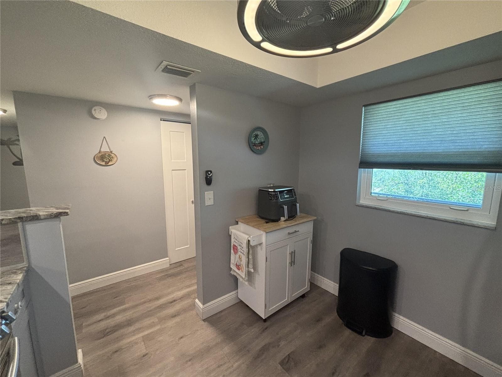Condominium at 4805 ALT 19 #624, PALM HARBOR, photo 7 of 38