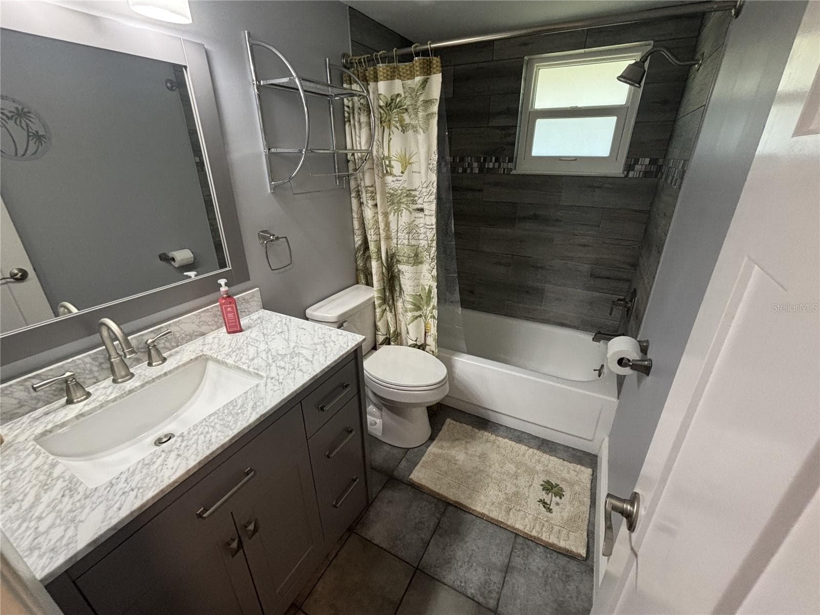 Condominium at 4805 ALT 19 #624, PALM HARBOR, photo 16 of 38