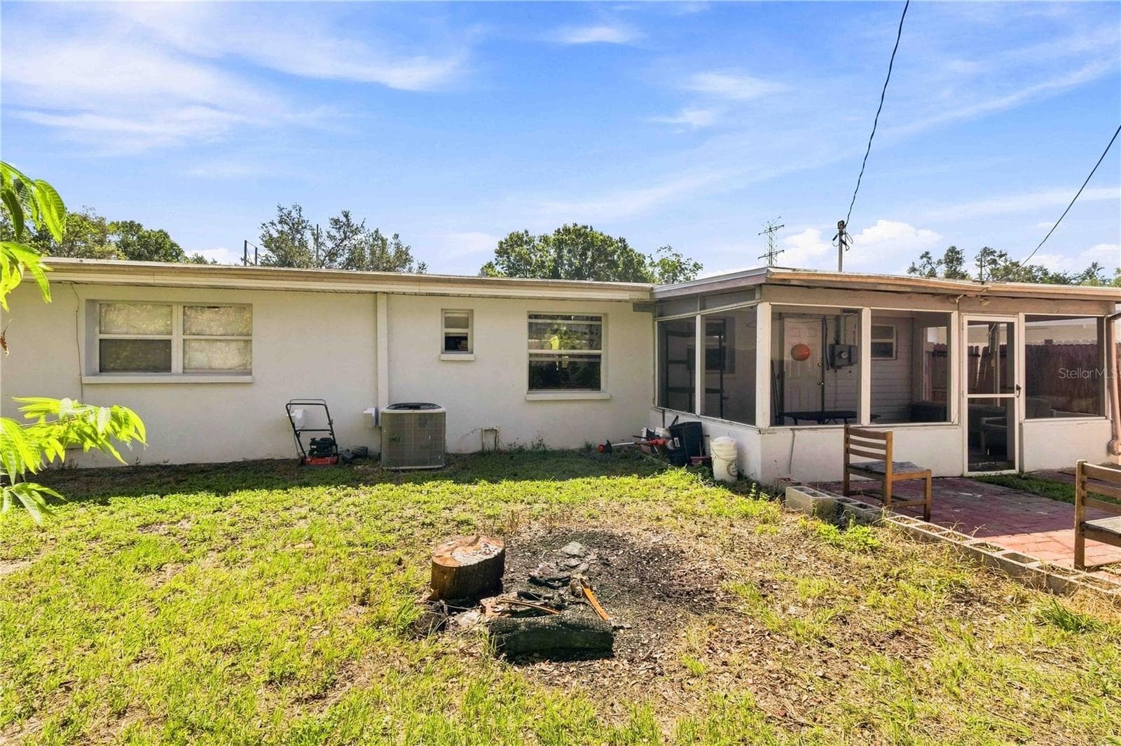 Single Family Residence at 1311 WINDSOR WAY, TAMPA, photo 19 of 24