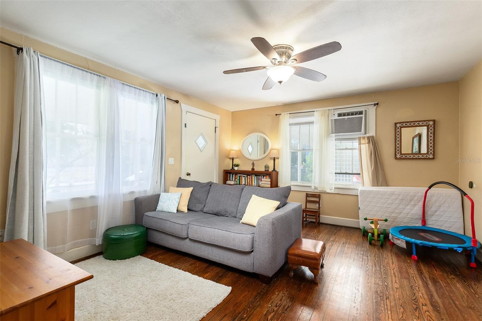 Triplex at 220 N ADELLE AVE, DELAND, photo 6 of 34