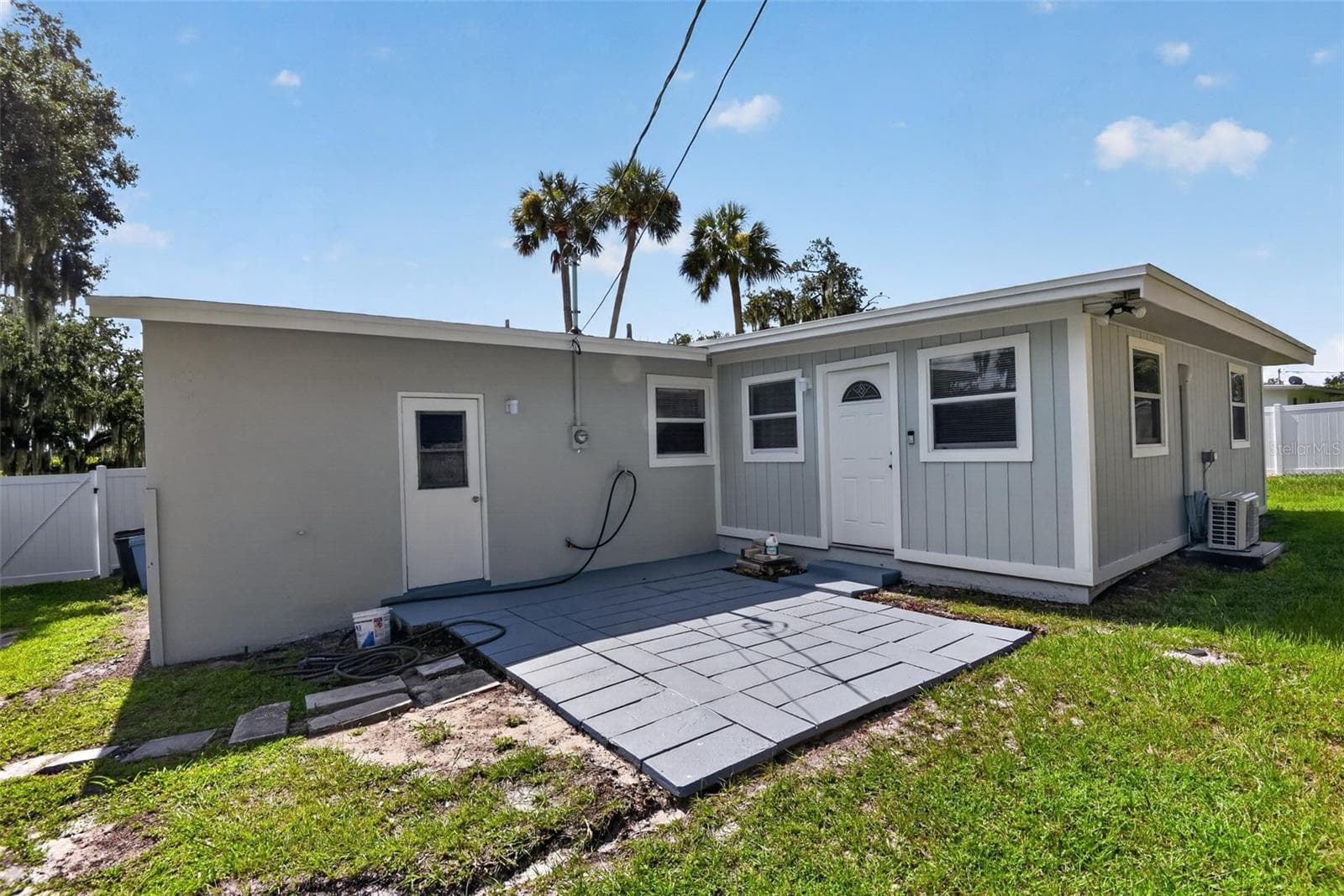 Single Family Residence at 1148 FOUNTAINHEAD DR, DELTONA, photo 32 of 42