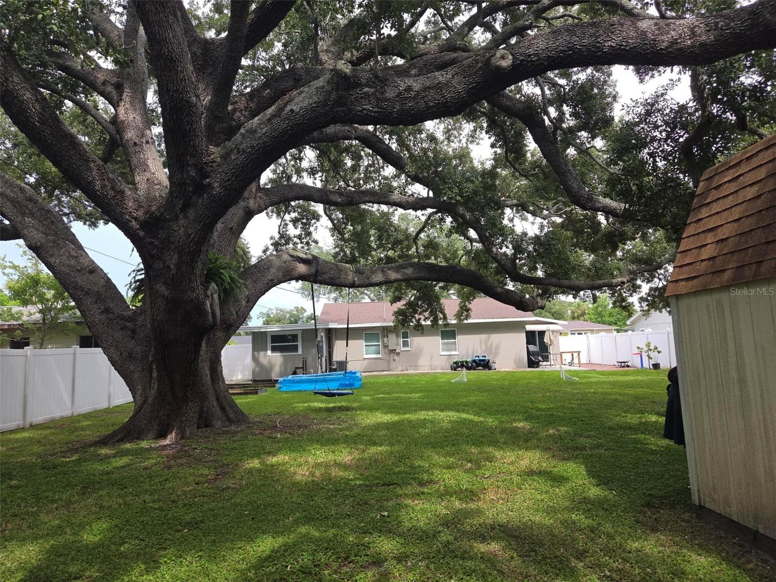 Single Family Residence at 20 S SATURN AVE, CLEARWATER, photo 34 of 37