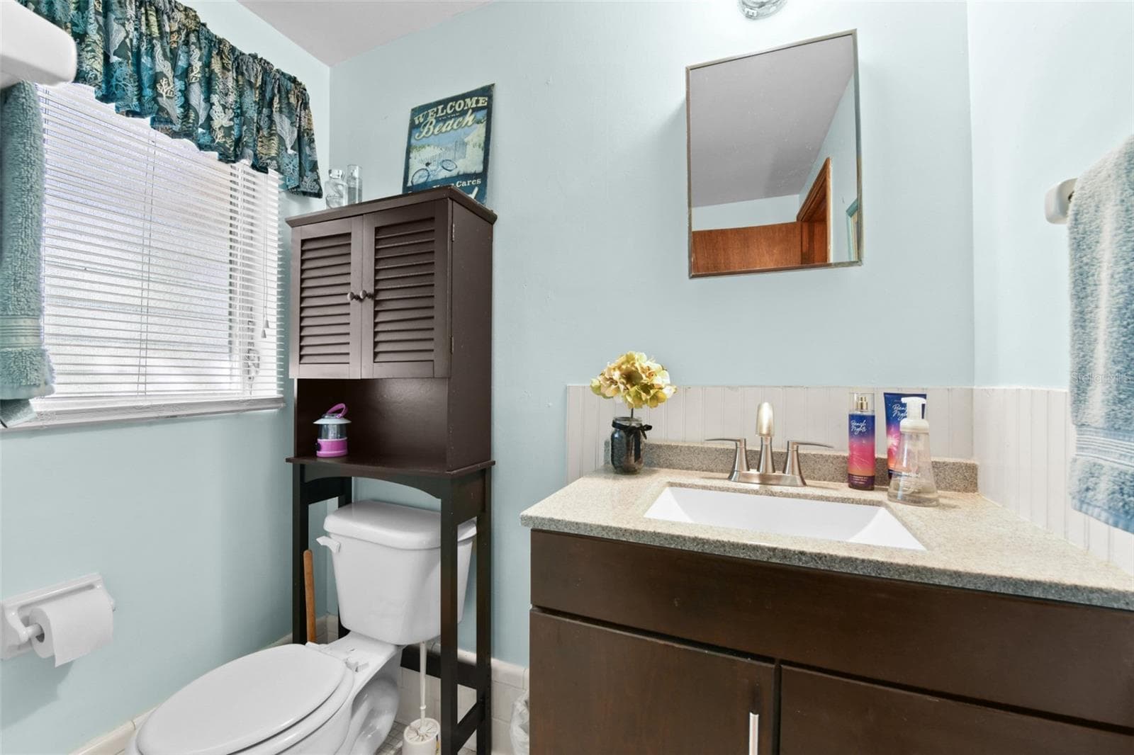 Single Family Residence at 1520 MORAVIA AVE, HOLLY HILL, photo 26 of 43