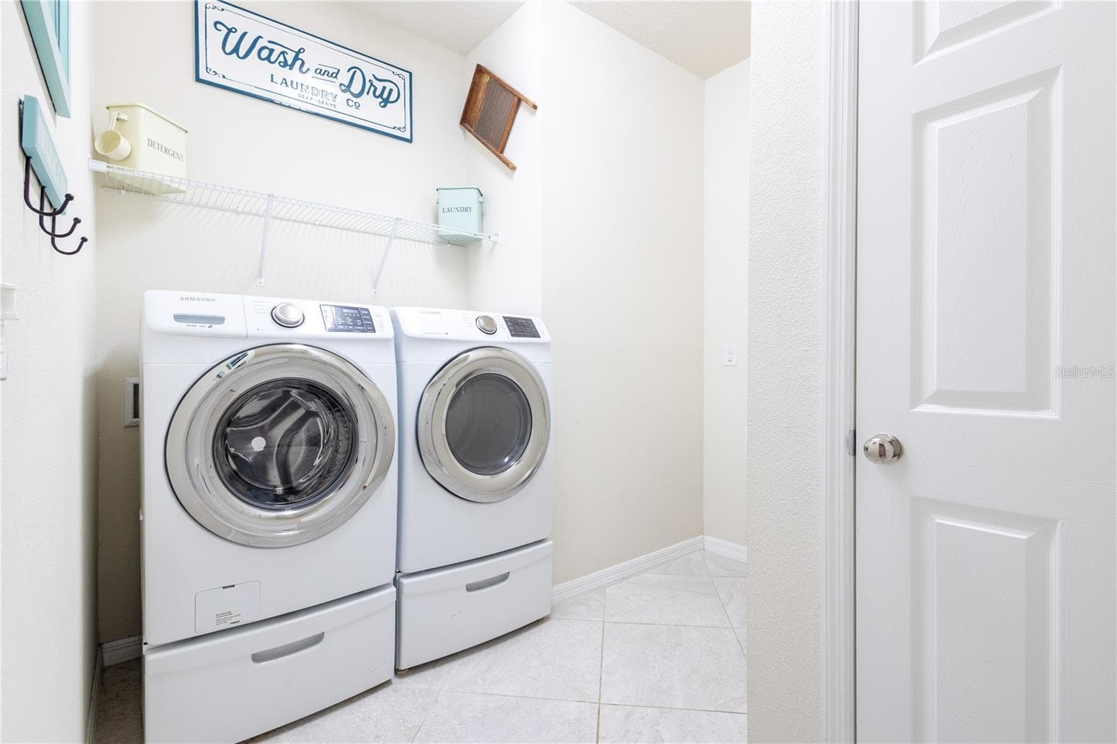 Extra large laundry room as the room goes around the corner - 10801 52ND CT E, PARRISH