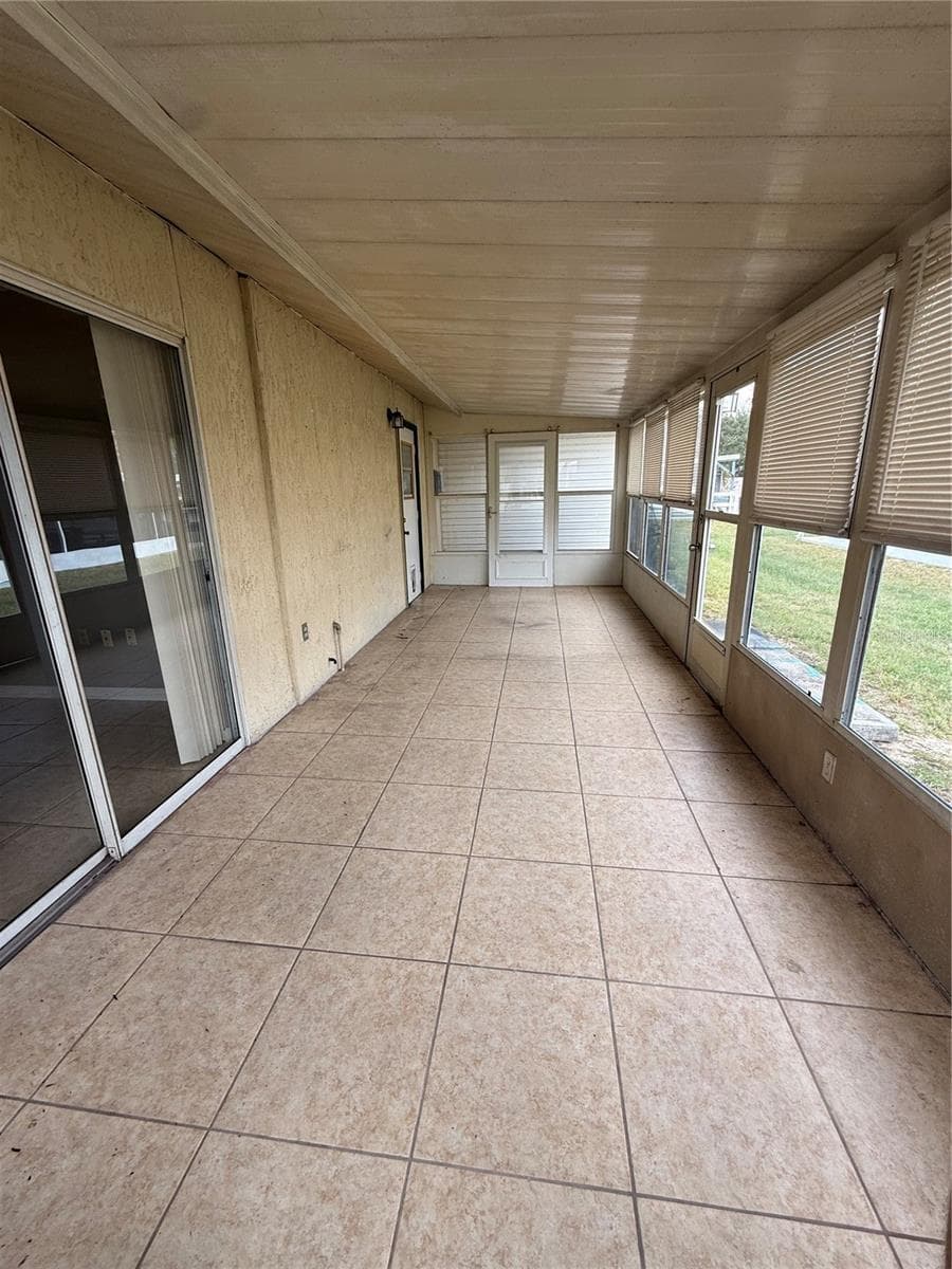Condominium at 242 WINTER RIDGE BLVD #242, WINTER HAVEN, photo 10 of 16