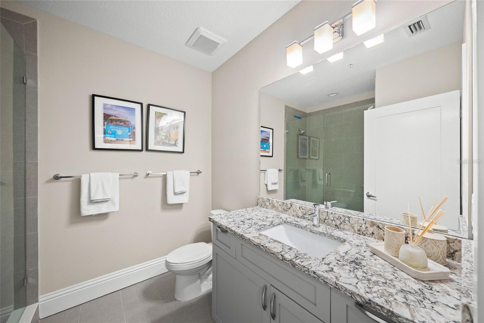Townhouse at 72 N SCHOOL AVE, SARASOTA, photo 18 of 81