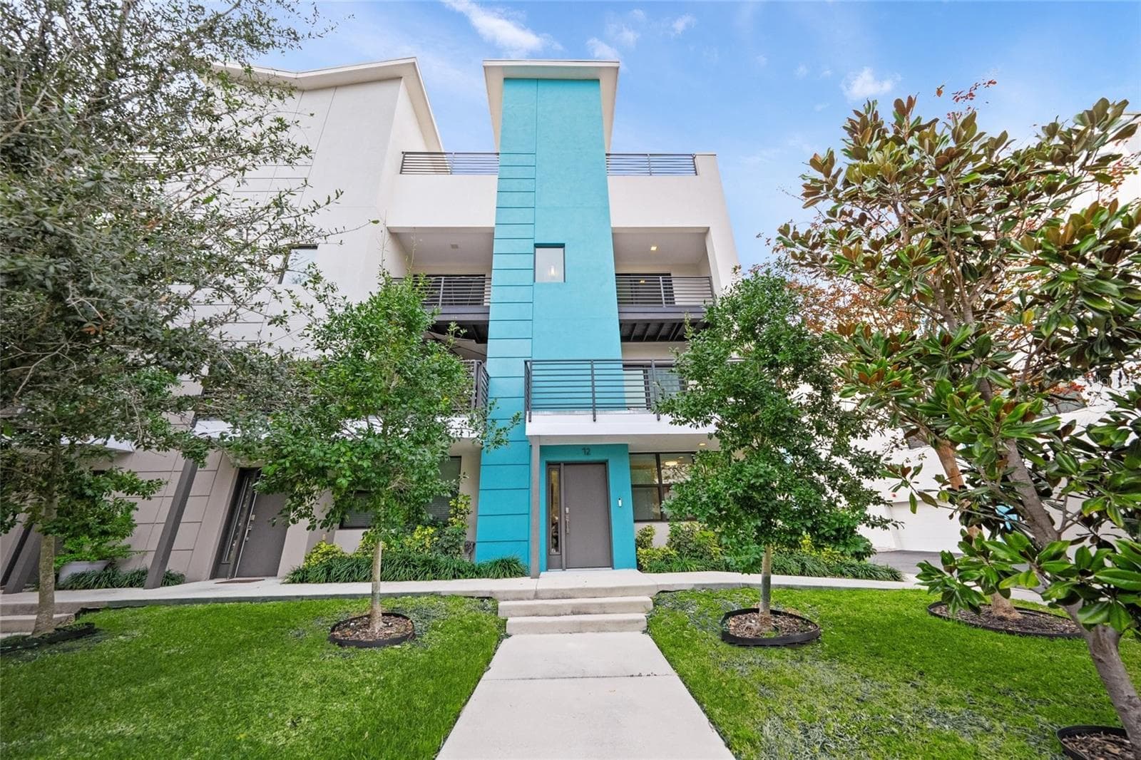 Townhouse at 72 N SCHOOL AVE, SARASOTA, photo 36 of 81