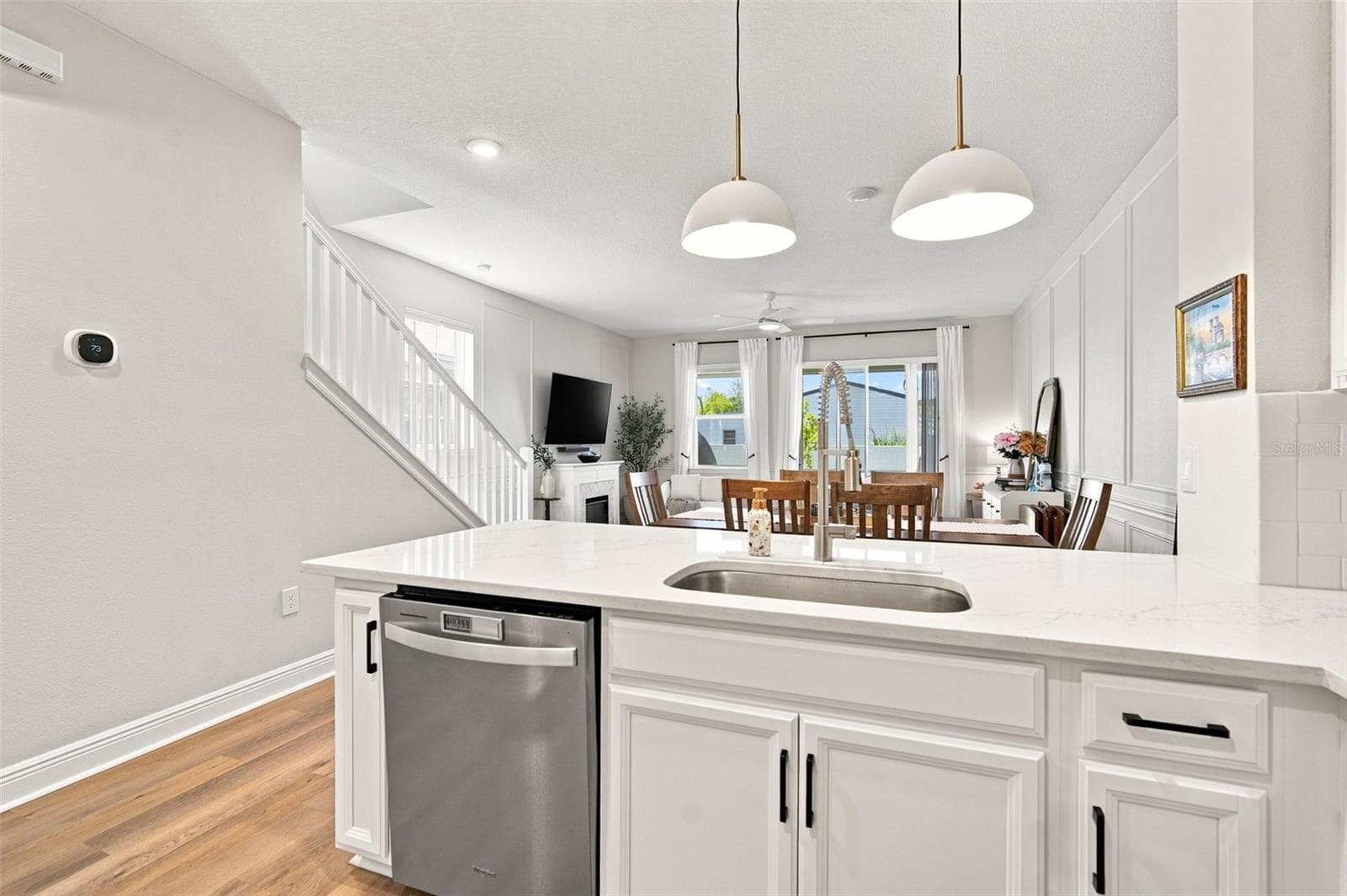 Townhouse at 5292 NEIL DR, ST PETERSBURG, photo 6 of 73