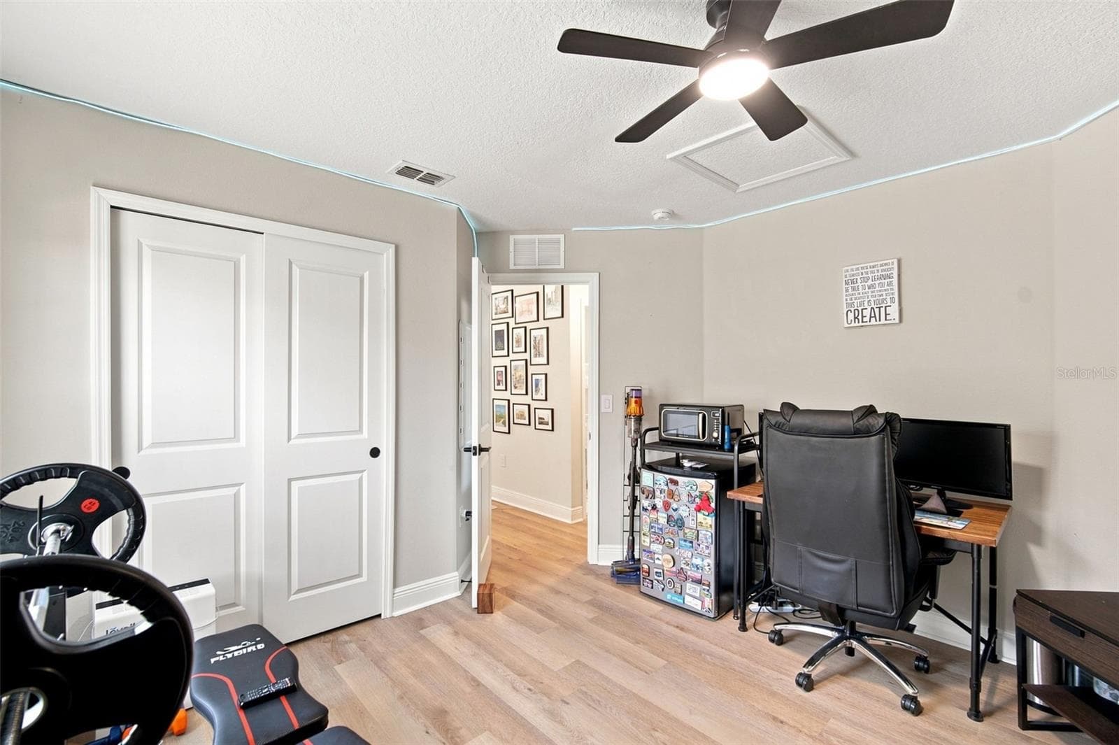 Townhouse at 5292 NEIL DR, ST PETERSBURG, photo 28 of 73
