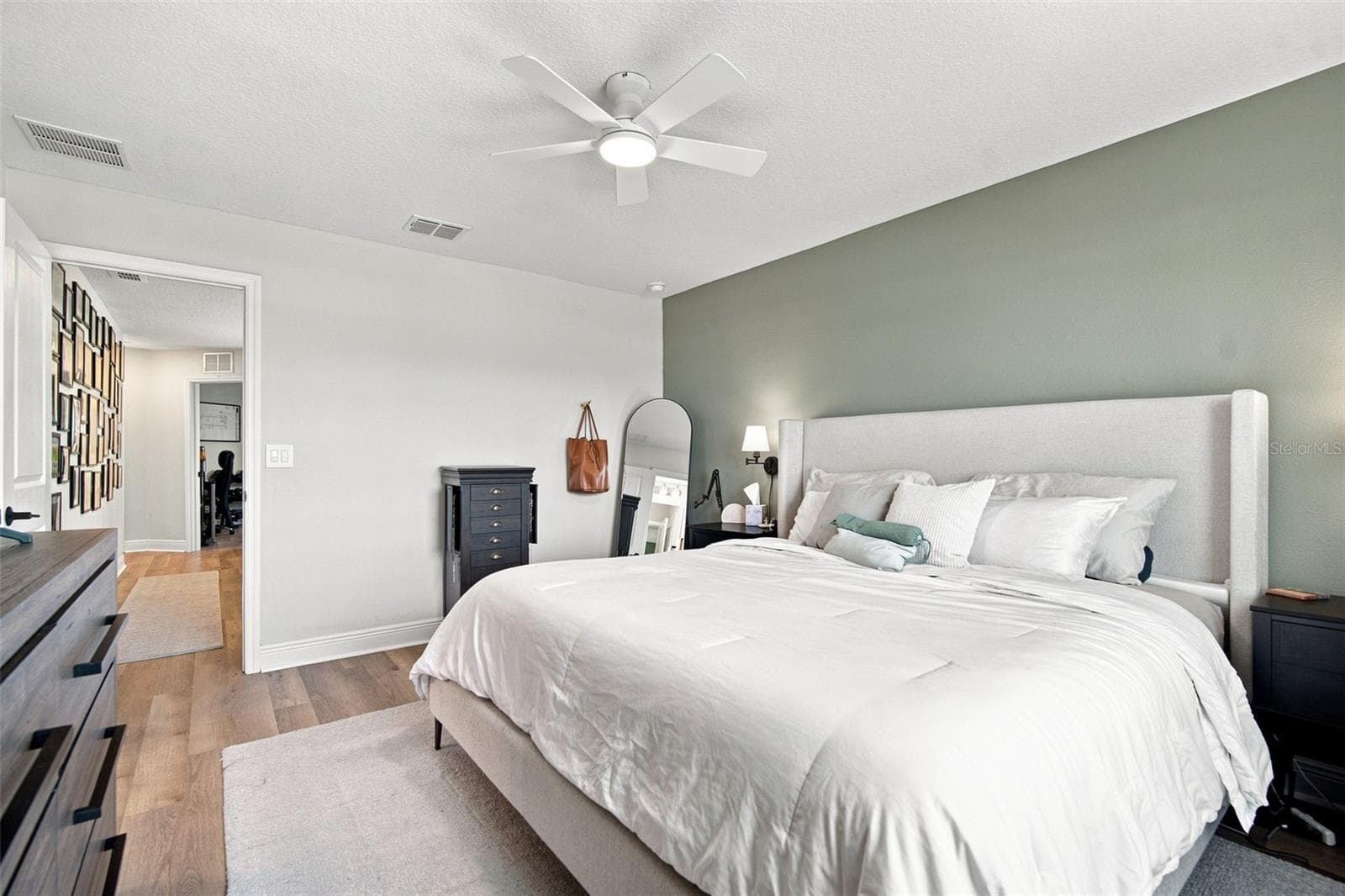 Townhouse at 5292 NEIL DR, ST PETERSBURG, photo 37 of 73