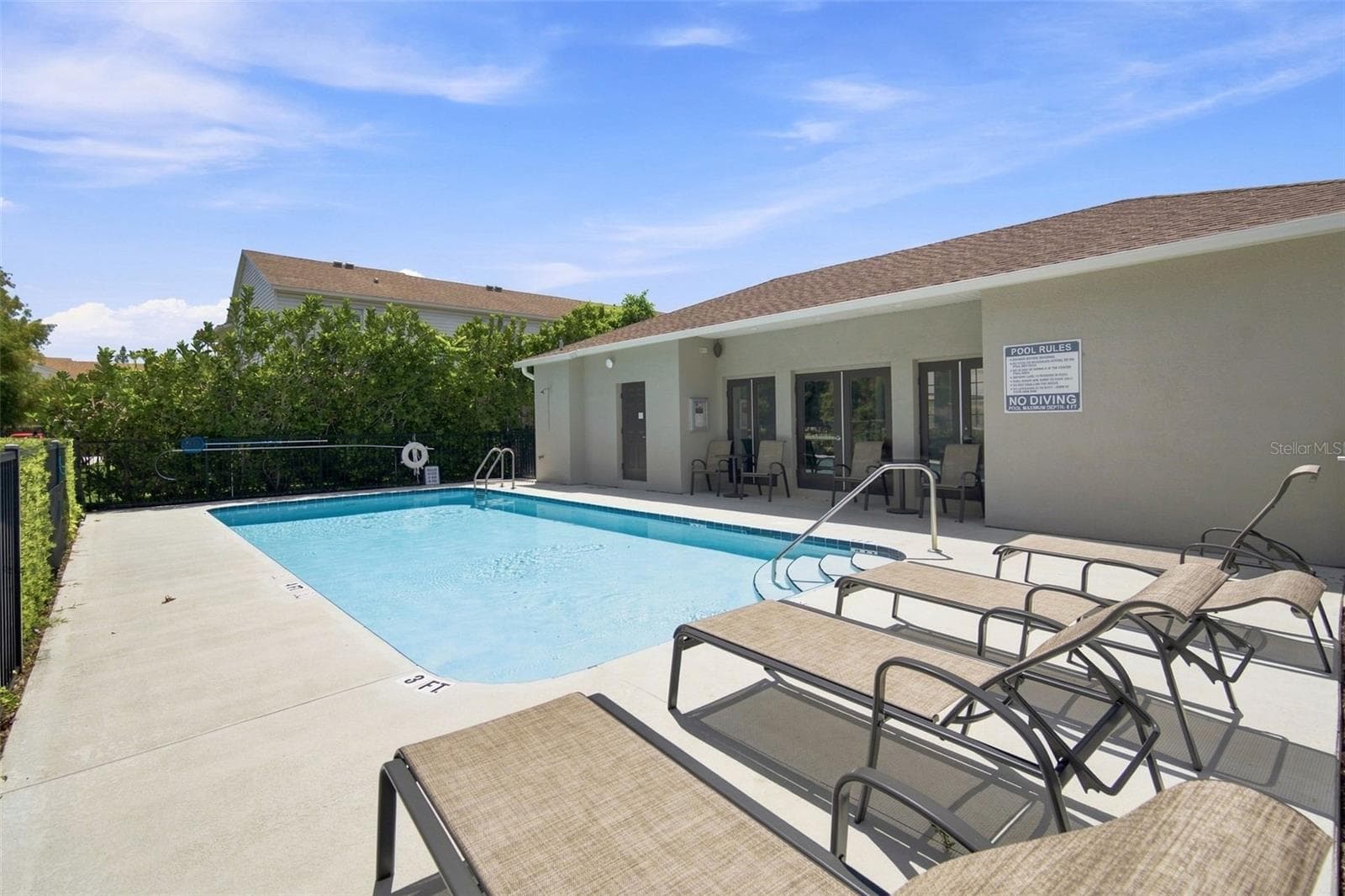Townhouse at 5292 NEIL DR, ST PETERSBURG, photo 51 of 73