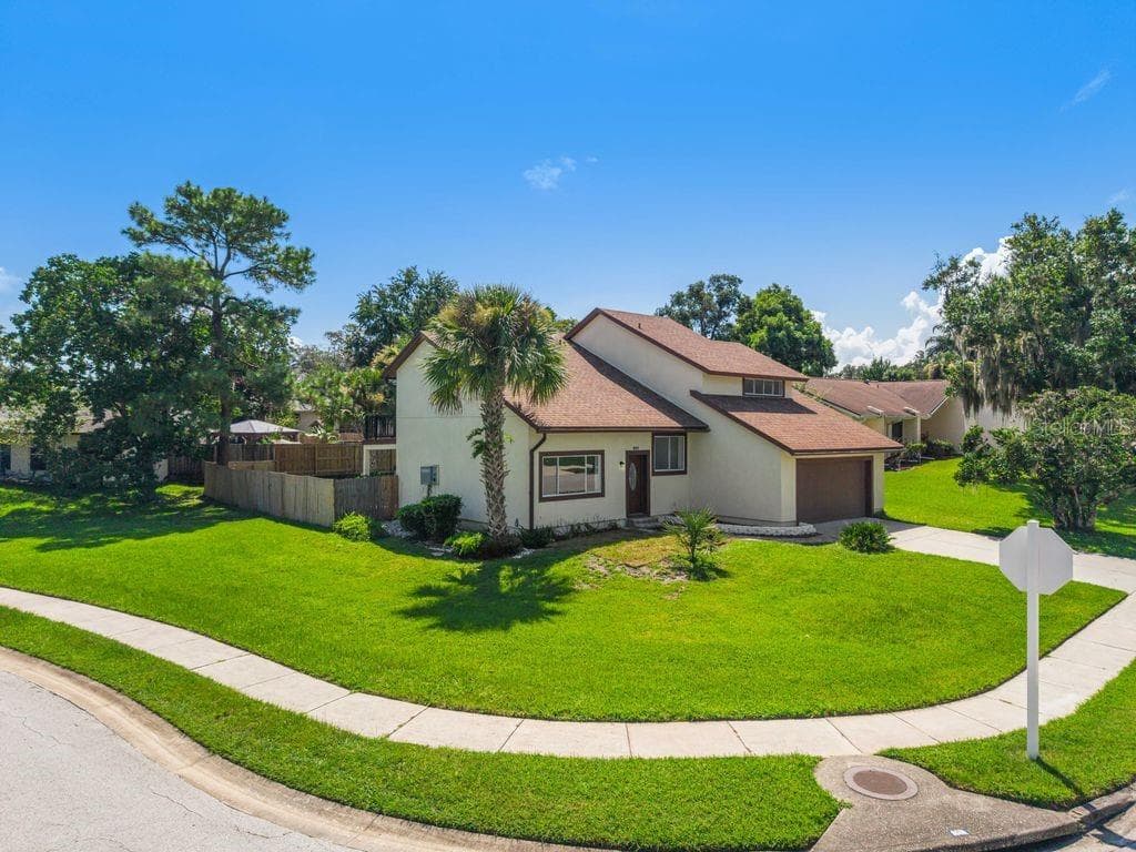 Single Family Residence at 401 WOODVIEW DR, LONGWOOD, photo 5 of 65
