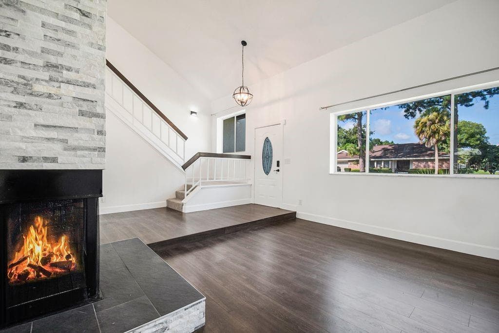 Single Family Residence at 401 WOODVIEW DR, LONGWOOD, photo 11 of 65