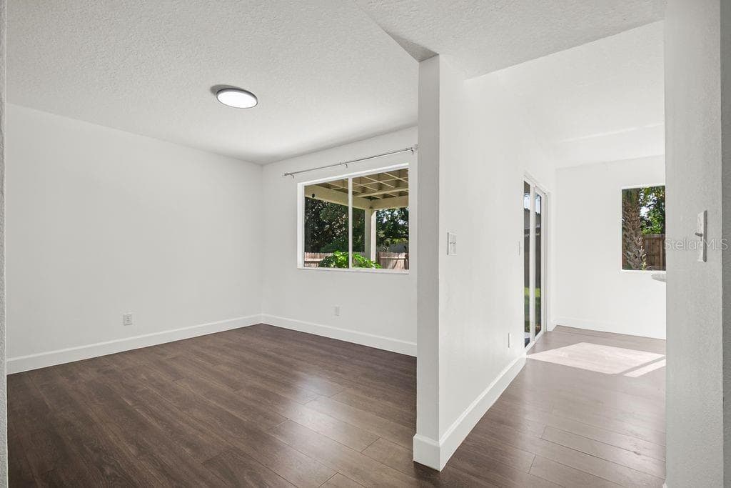 Single Family Residence at 401 WOODVIEW DR, LONGWOOD, photo 17 of 65
