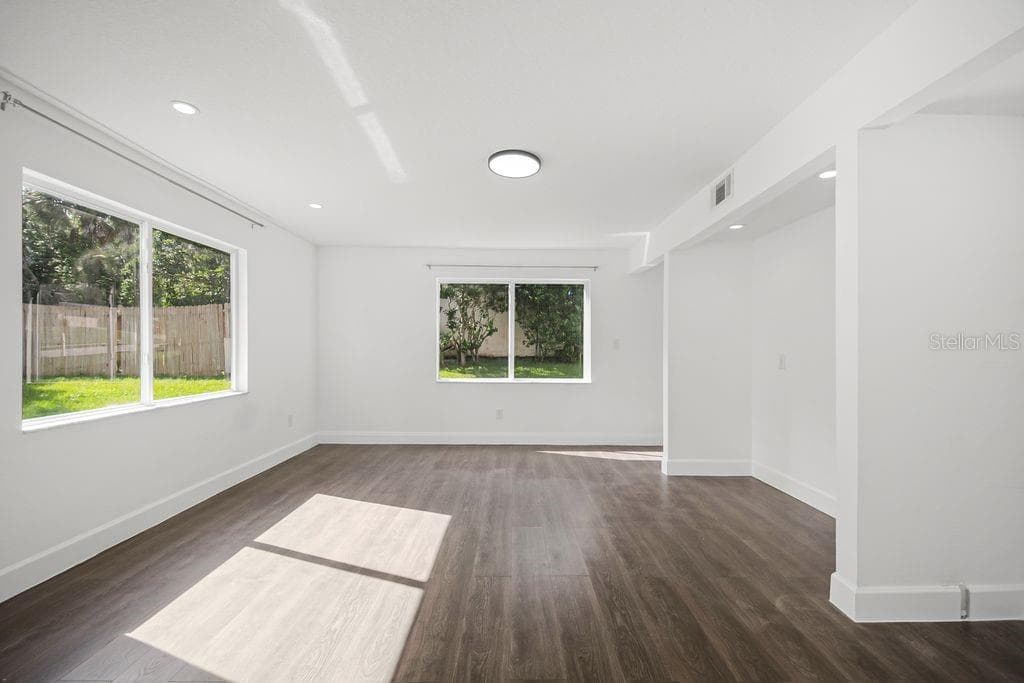 Single Family Residence at 401 WOODVIEW DR, LONGWOOD, photo 28 of 65