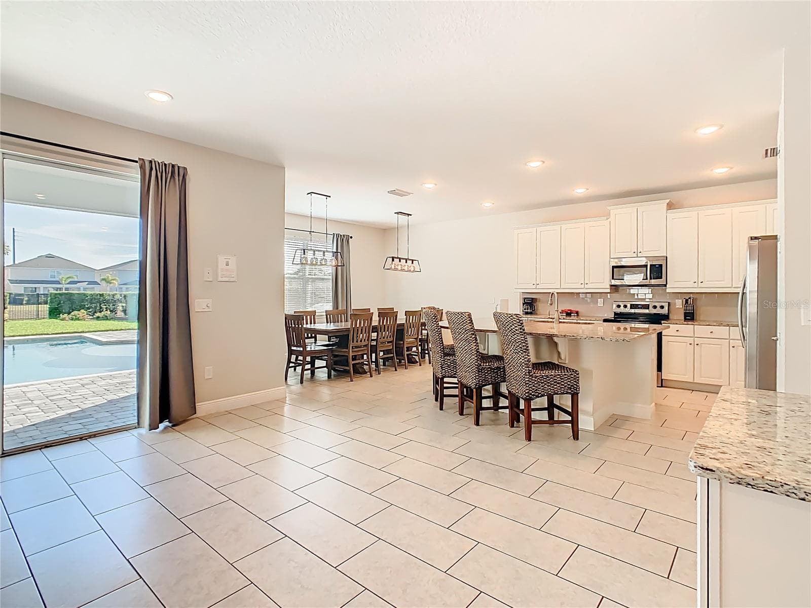Single Family Residence at 267 SOUTHFIELD ST, KISSIMMEE, photo 11 of 60