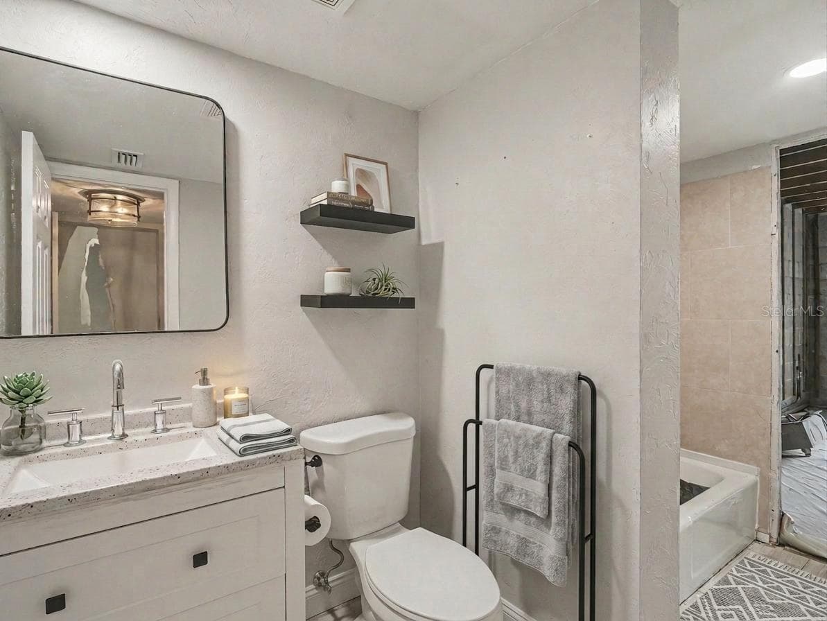 Condominium at 4023 LAKE BAYSHORE DR #112, BRADENTON, photo 24 of 41