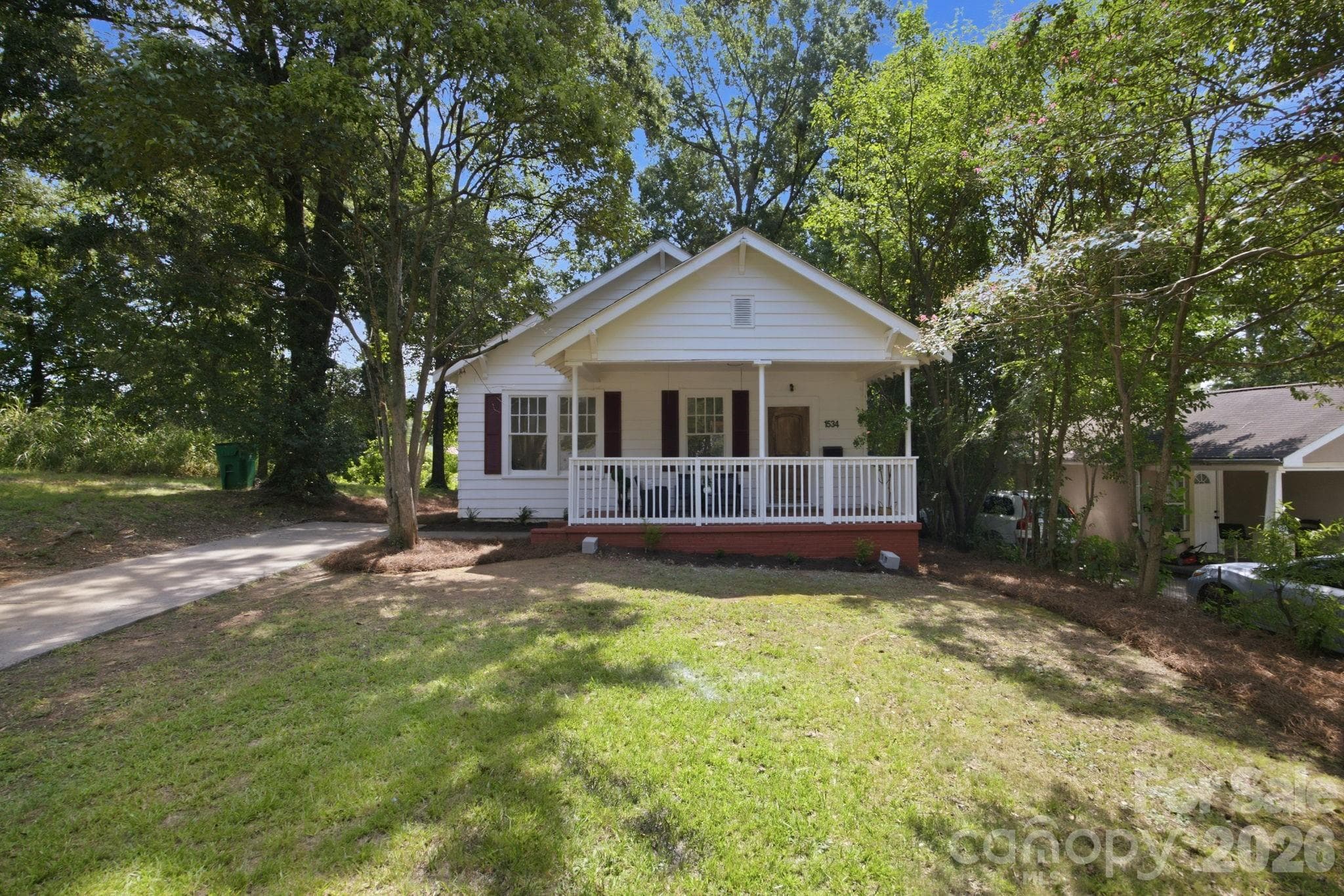 Single Family Residence at 1534 Jennings Street, Charlotte, photo 2 of 43