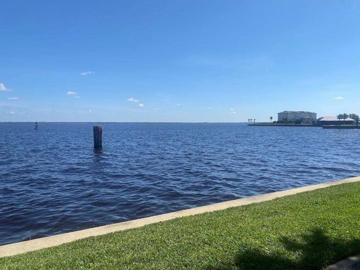 Condominium at GATEWAY AT RIVERWALK A CONDO THIRD AMD, SANFORD, photo 27 of 29