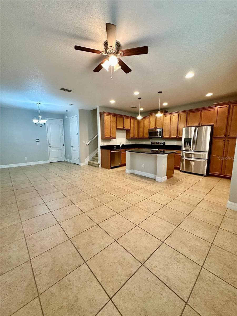 Townhouse at 10083 EAGLE CREEK CENTER BLVD, ORLANDO, photo 6 of 14
