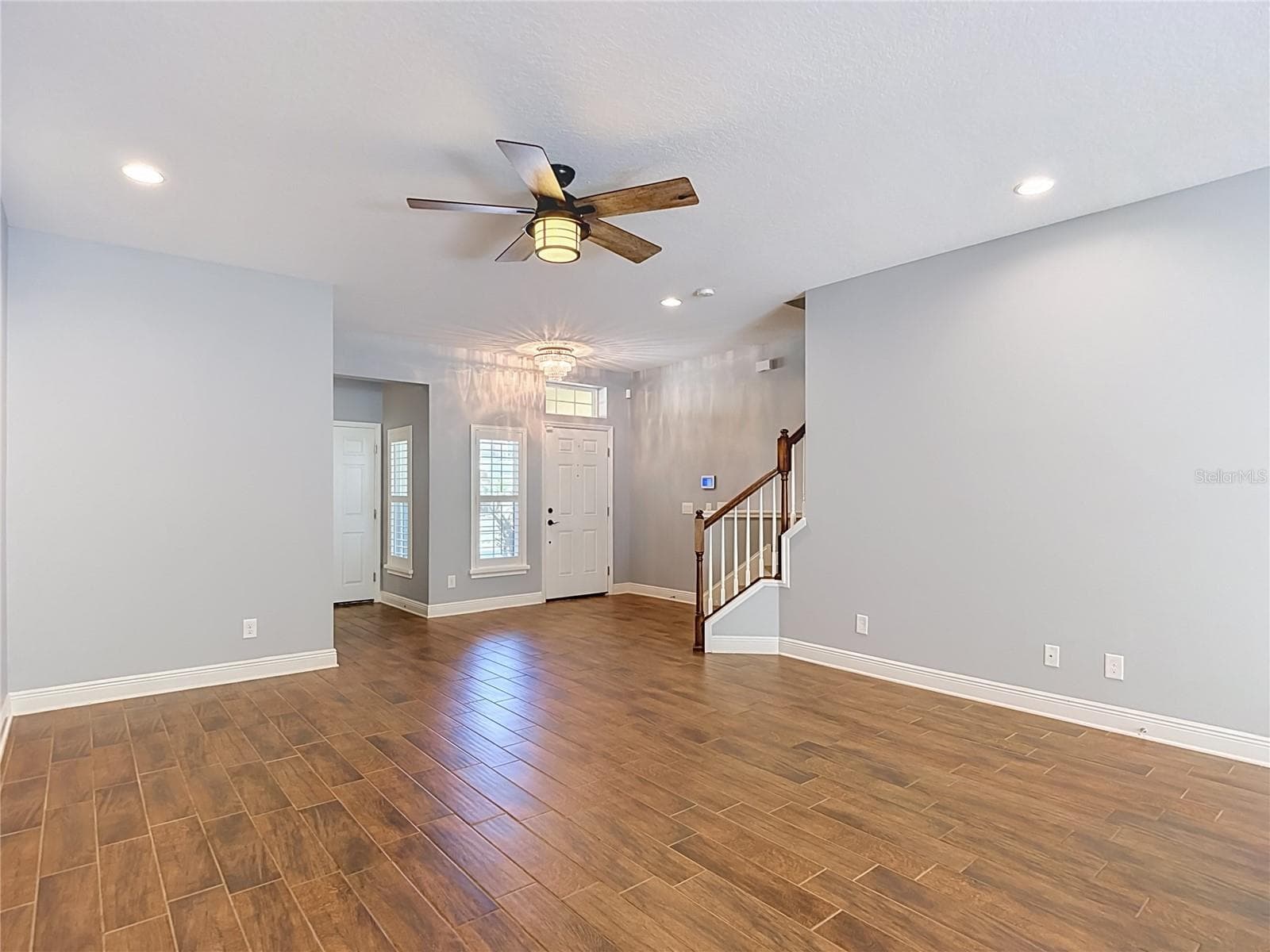 Townhouse at 30305 SOUTHWELL LN, WESLEY CHAPEL, photo 8 of 39