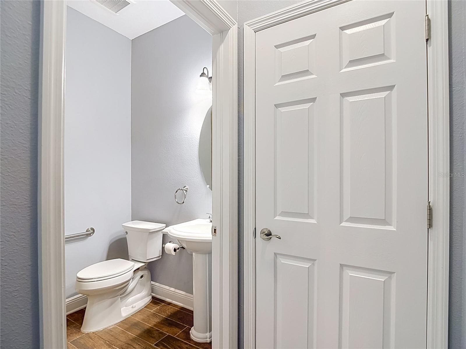 Half Bath - 30305 SOUTHWELL LN, WESLEY CHAPEL