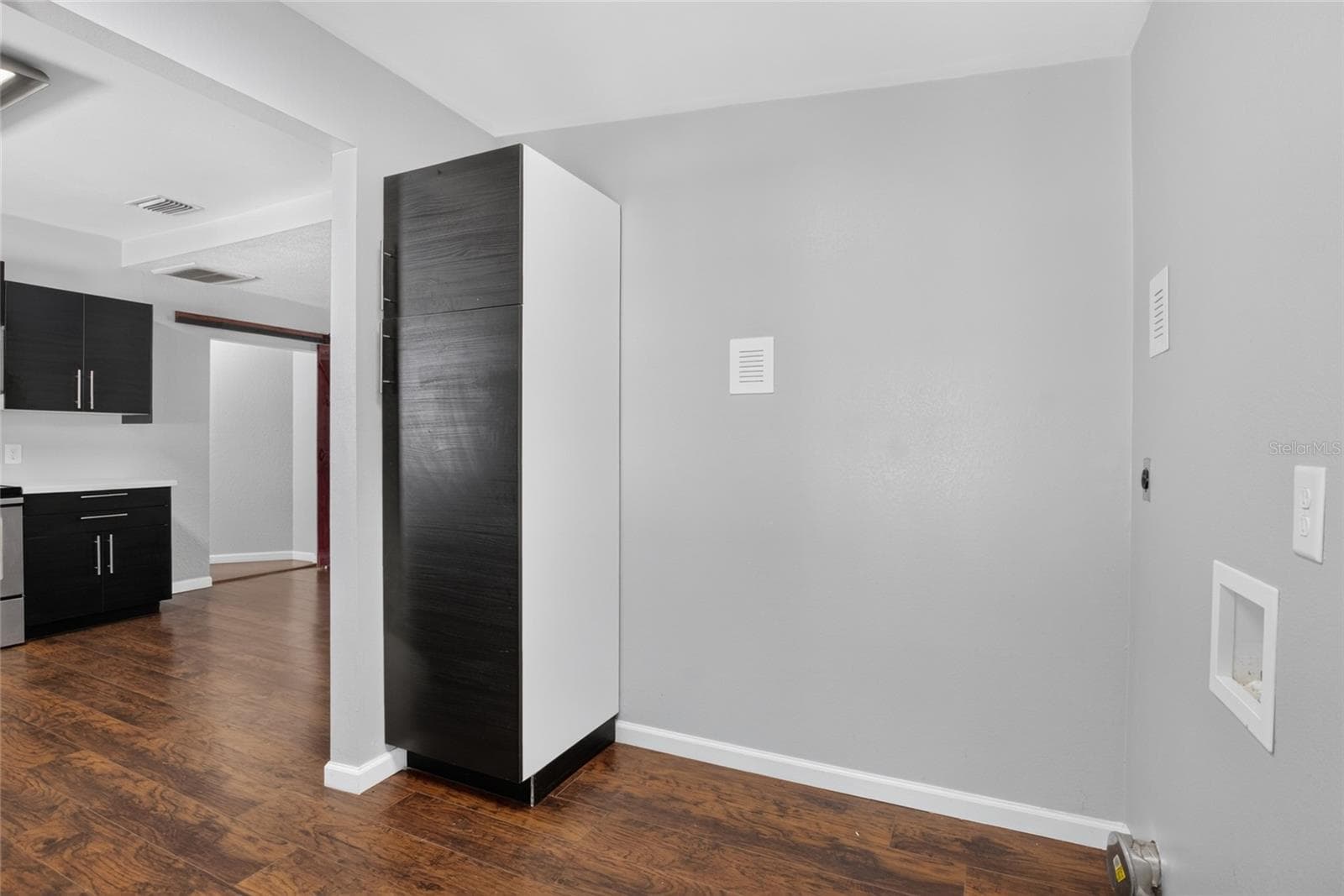 laundry utility room - 4104 ORANGE AVE SE, HIGHLAND CITY