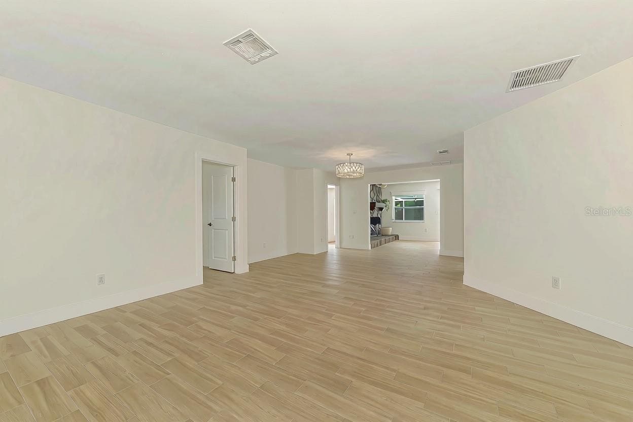 Single Family Residence at 1620 MISSION VALLEY BLVD, NOKOMIS, photo 9 of 48