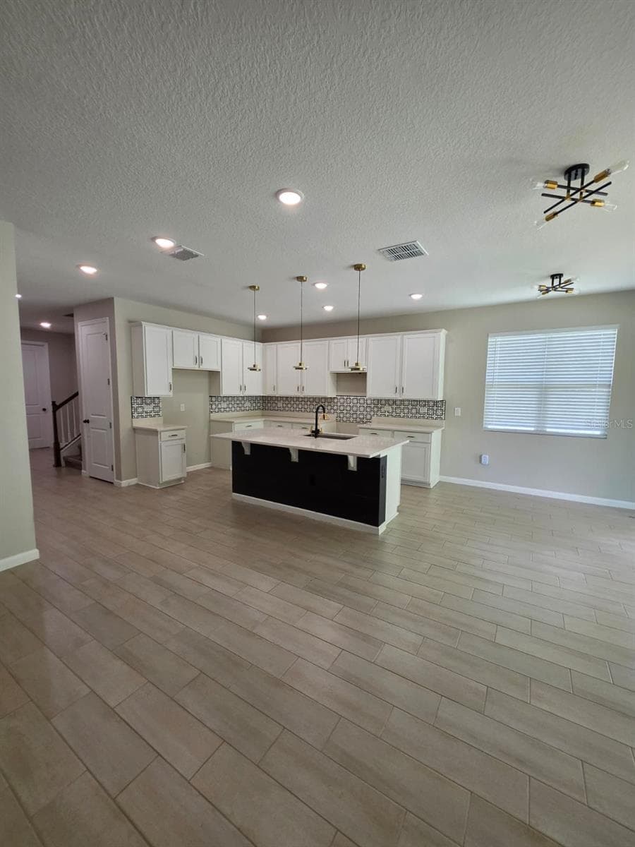 Single Family Residence at 4382 SOUTHERN VISTA LOOP, ST CLOUD, photo 5 of 34