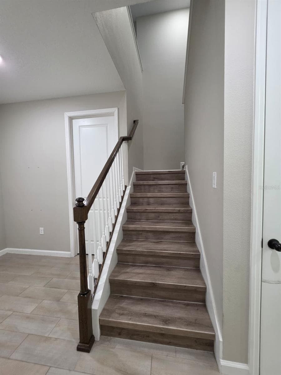 Single Family Residence at 4382 SOUTHERN VISTA LOOP, ST CLOUD, photo 9 of 34